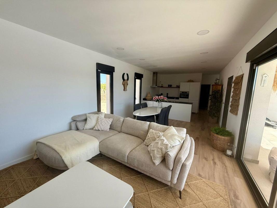 Properties for sale and rent in Spain photo 4