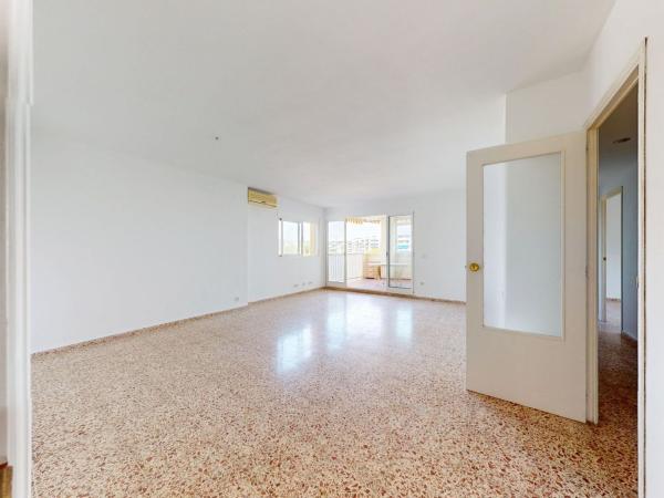 Venta de piso en Piso en Avenida de Holanda, Playa de San Juan, Alicante / Alacant, Alicante / Alacant
thumbnail 2