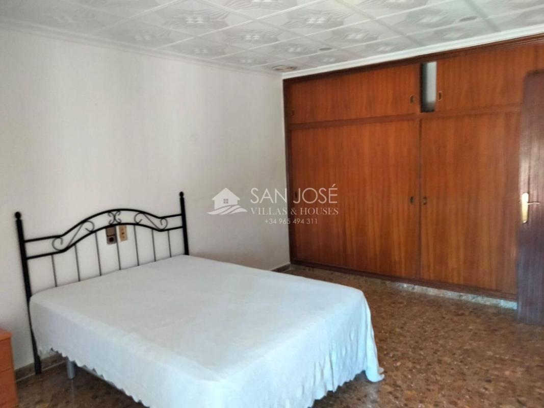 Недвижимость на продажу и в аренду в Испании photo 4