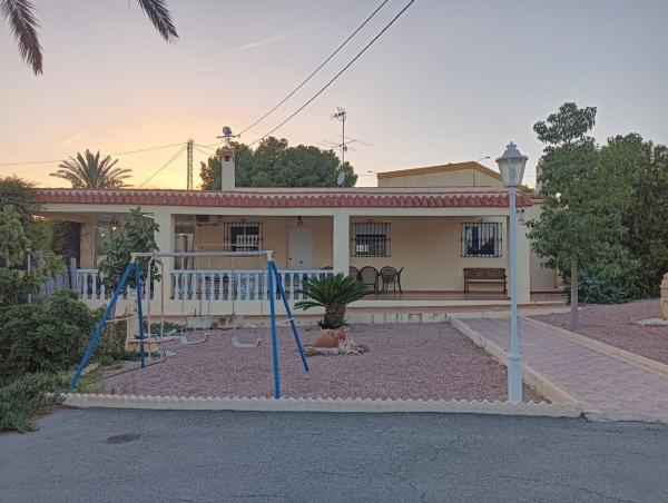 Casa o chalet independiente en Carrús, Elche / Elx photo 1