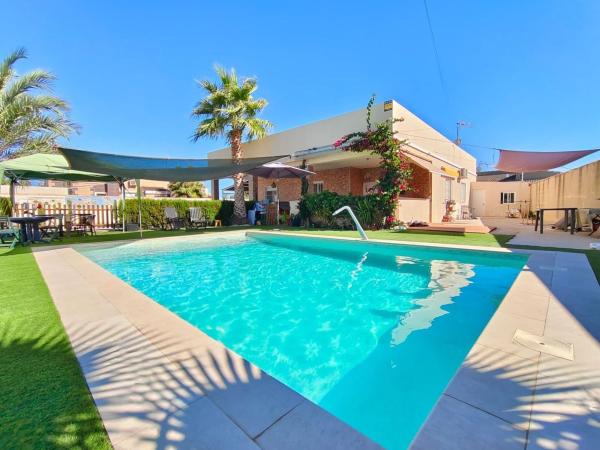 Casa o chalet independiente en Avenida García Lorca, 27, La Siesta - El Salado - Torreta, Torrevieja photo 1