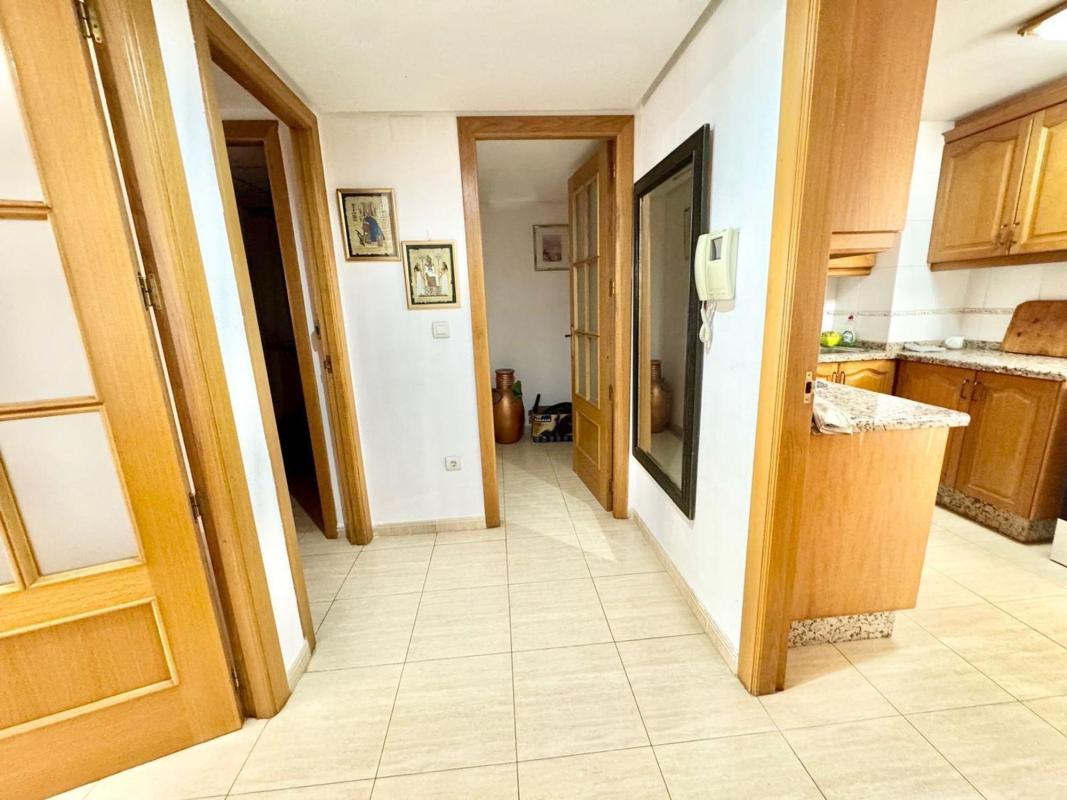 Продажа квартиры на Piso en Avenida del Carrer de la Mar, Campello Playa, El Campello, Эль Кампельо
photo 2