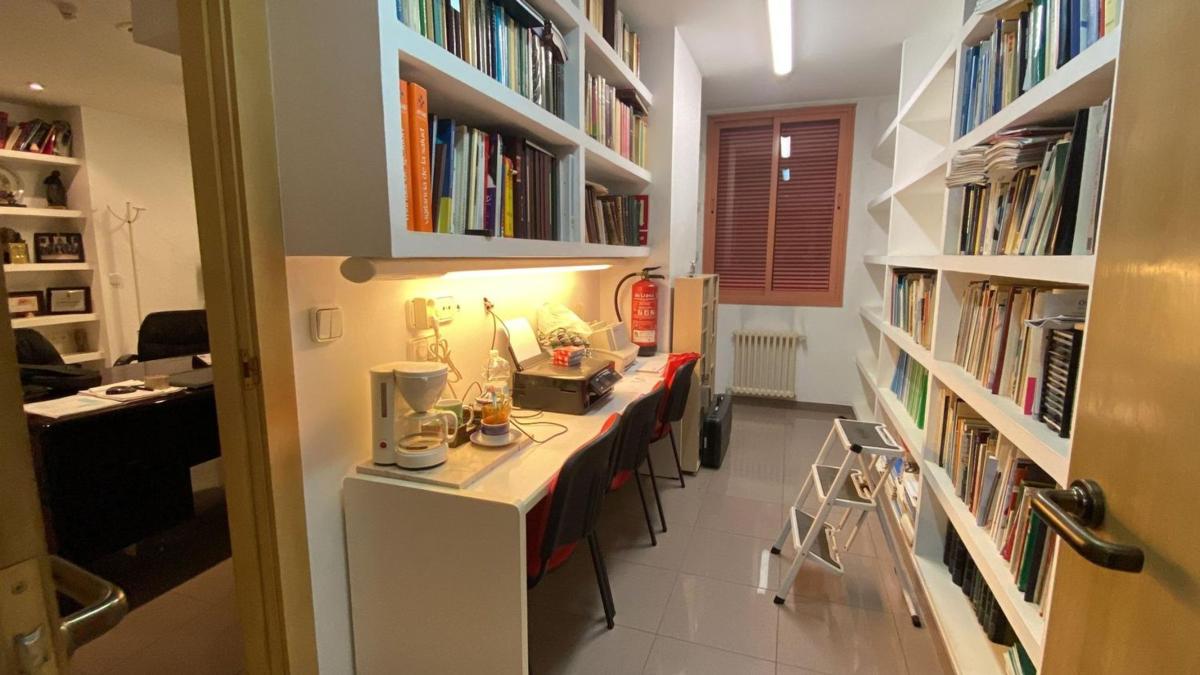 Venta de piso en Piso en Rambla de Méndez Núñez, Casco Histórico-Santa Cruz, Alicante / Alacant, Alicante / Alacant
photo 4