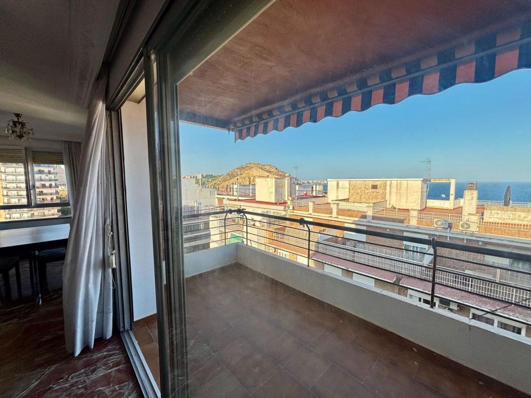 Penthouse sale in Ático en Calle de la Virgen del Socorro, Raval Roig-Virgen del Socorro, Alicante / Alacant, Alicante photo 1