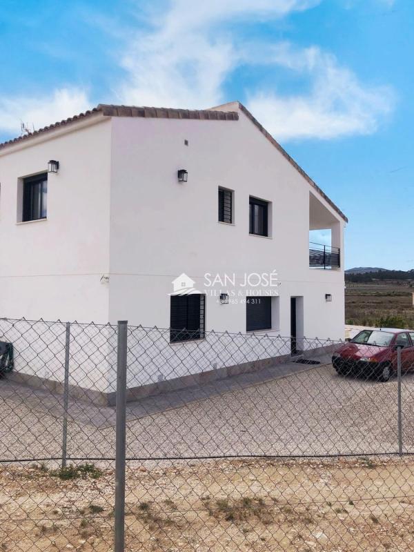 Properties for sale and rent in Spain photo 2