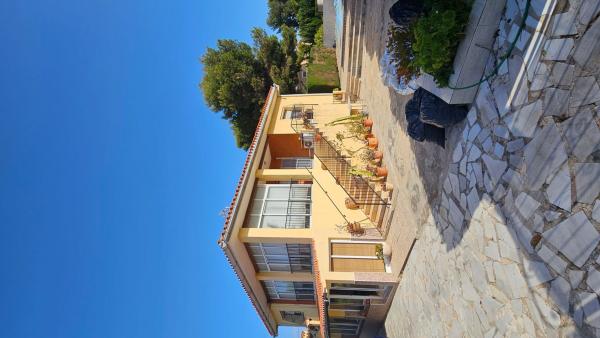 Casa o chalet independiente en Avenida de los Patos, Busot thumbnail 3