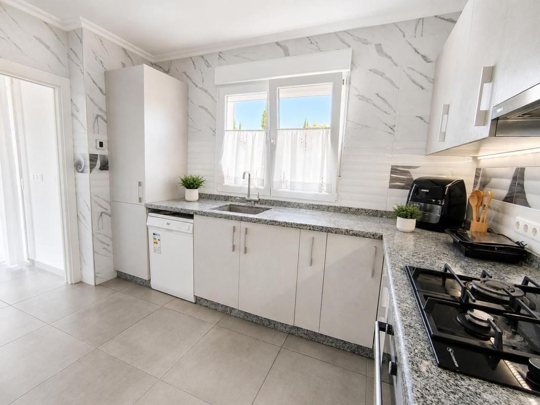 Properties for sale and rent in Spain photo 4