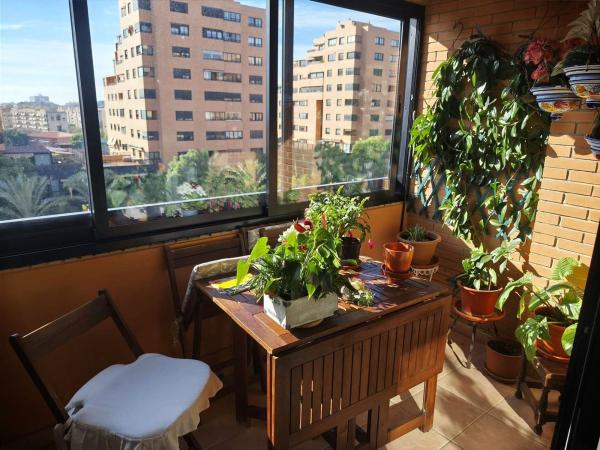 Продажа квартиры на Piso en Garbinet - Parque de las Avenidas, Alicante / Alacant, Аликанте / Алакант
thumbnail 3