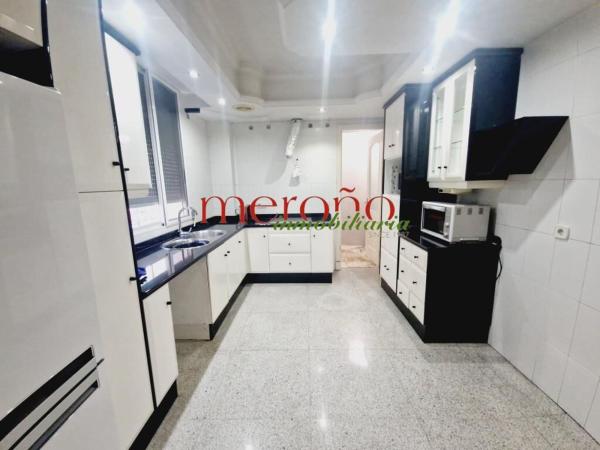 Sale of flat in Piso en Centro, Elche / Elx, Elche / Elx
photo 1