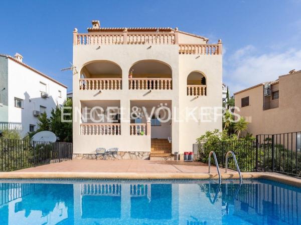 Casa o chalet independiente en Sanet y Negrals thumbnail 2