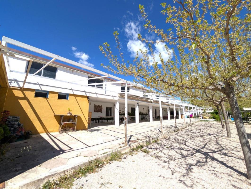 Продажа загородного участка в  Finca rústica en Gayanes , Гаянес photo 3