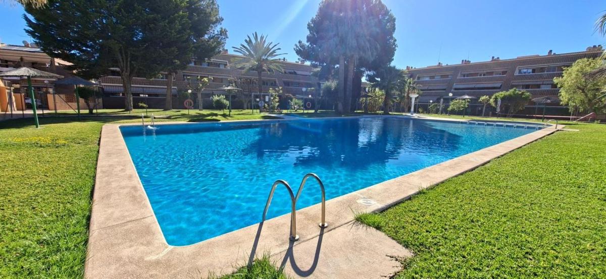Properties for sale and rent in Spain photo 3