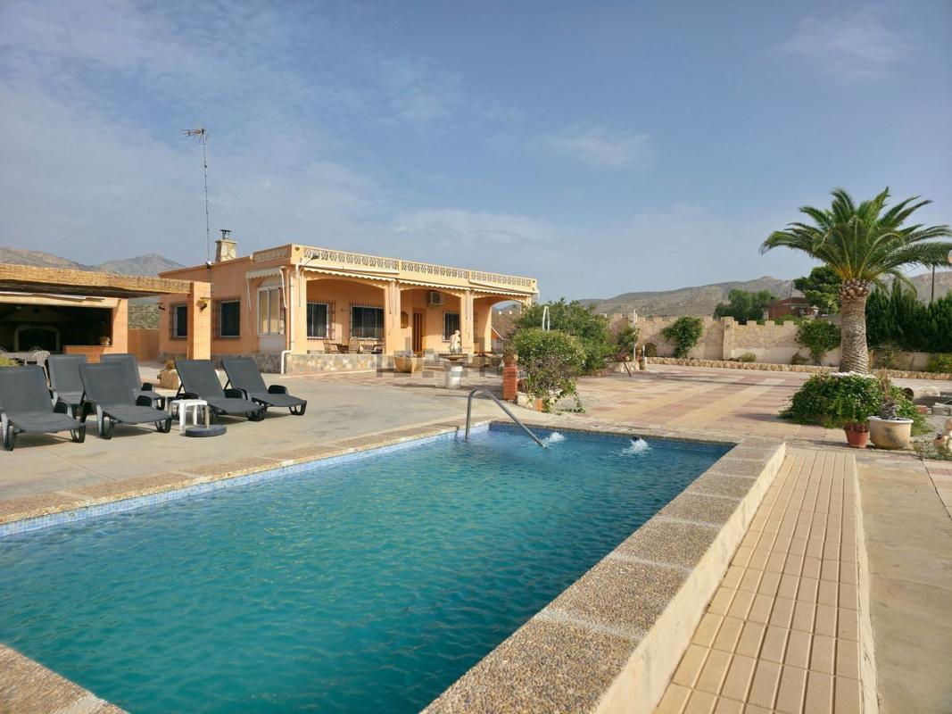 Properties for sale and rent in Spain photo 1