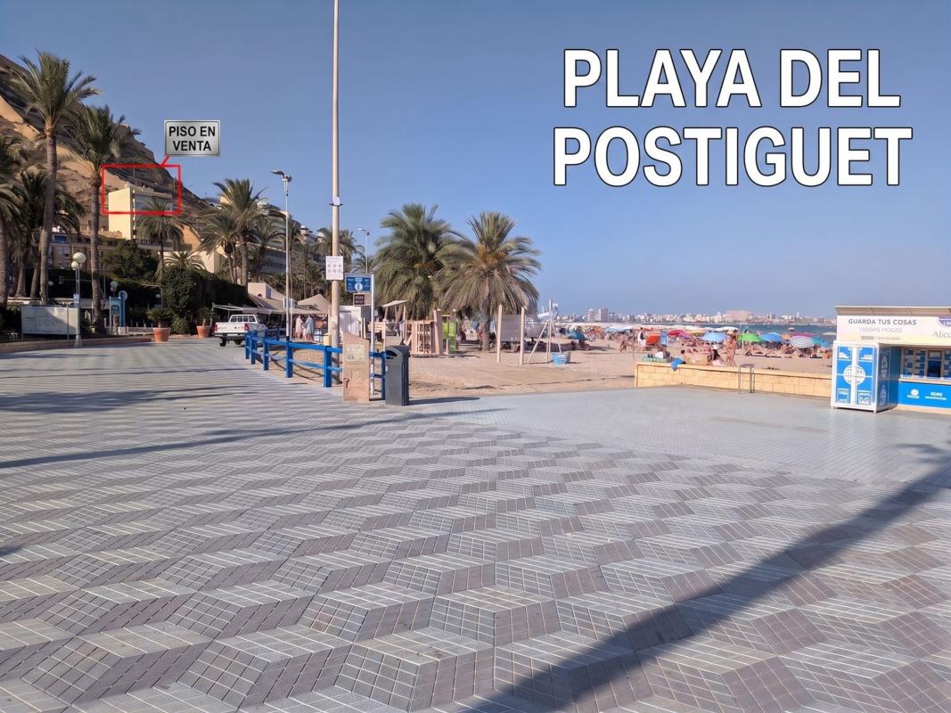Sale of apartment in Piso en Plaza Paseíto Ramiro, 12, Casco Histórico-Santa Cruz, Alicante / Alacant, Alicante
photo 2