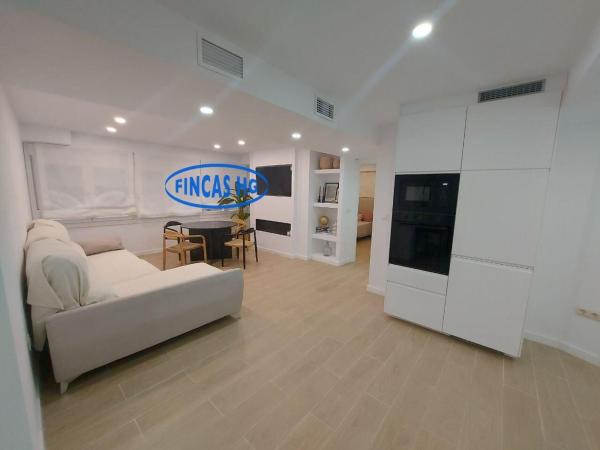 Продажа квартиры на Piso en Casco Histórico-Santa Cruz, Alicante / Alacant, Аликанте / Алакант
photo 1