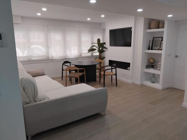 Продажа квартиры на Piso en Rambla de Méndez Núñez, Casco Histórico-Santa Cruz, Alicante / Alacant, Аликанте / Алакант
photo 1