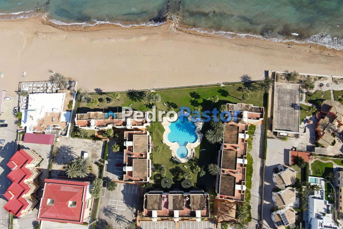 Продажа квартиры на Piso en Carretera de les Marines a Dénia, 136, Les Bovetes-La Felicidad, Denia, Дения
photo 2