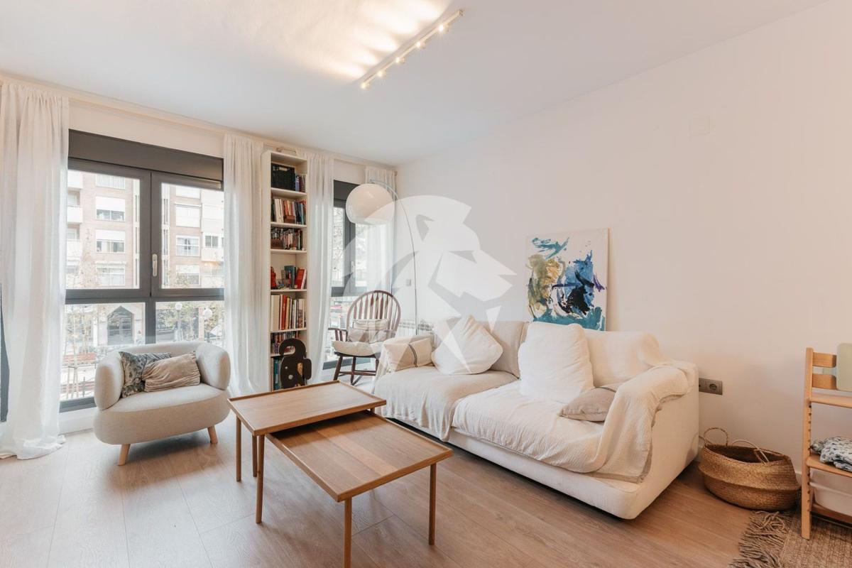Продажа квартиры на Piso en Avenida General Marvá, Ensanche-Diputación, Alicante / Alacant, Аликанте / Алакант
photo 3