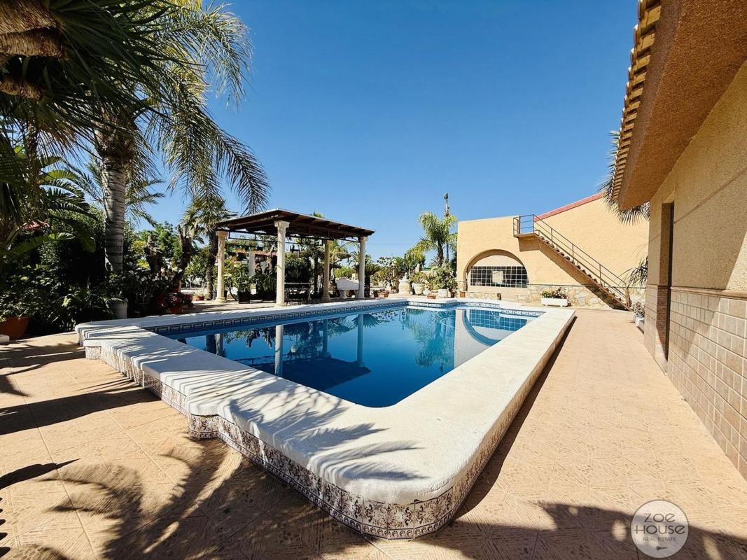 Properties for sale and rent in Spain photo 1
