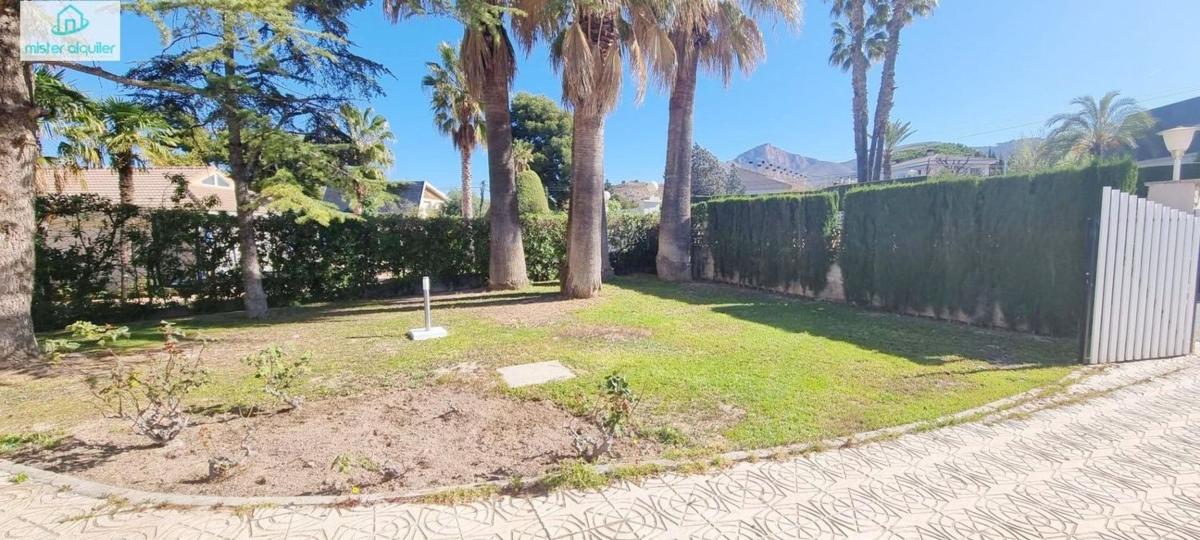 Properties for sale and rent in Spain photo 3