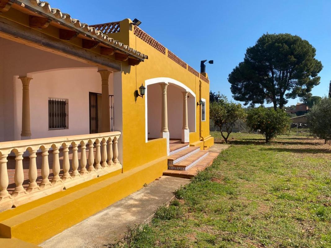 Продажа загородного участка в  Finca rústica en Boleries, Gata de Gorgos , Гата-де-Горгос photo 2