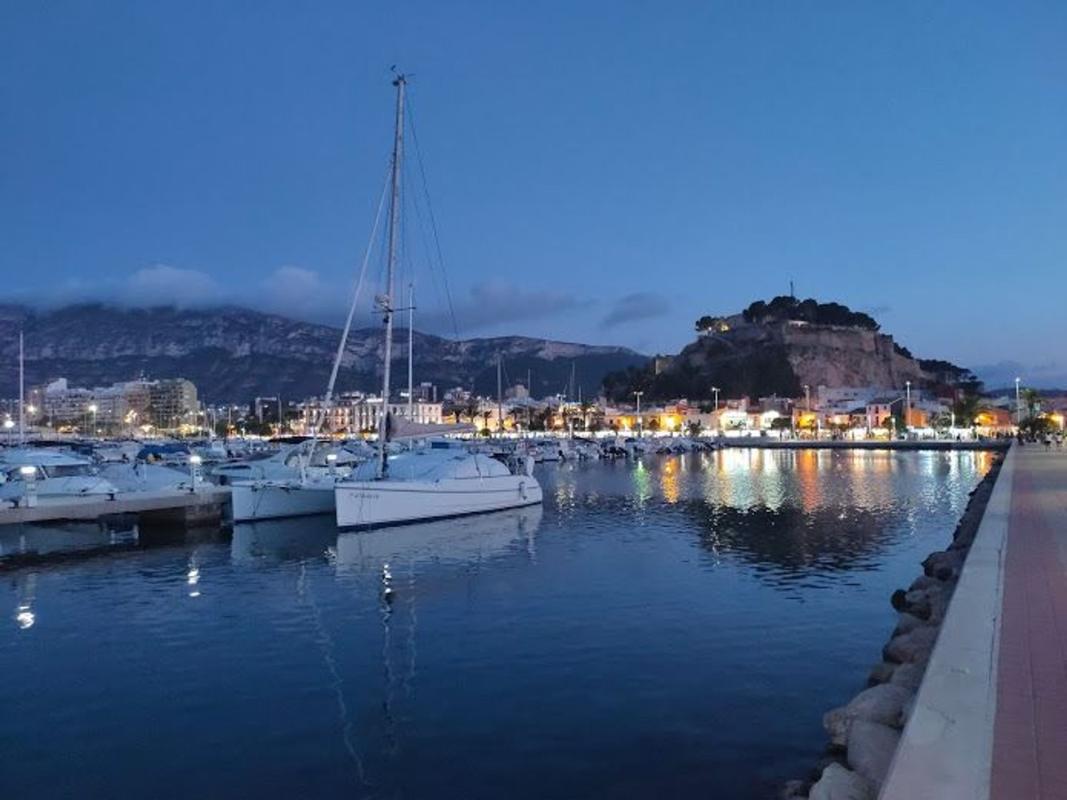 Properties for sale and rent in Spain photo 5