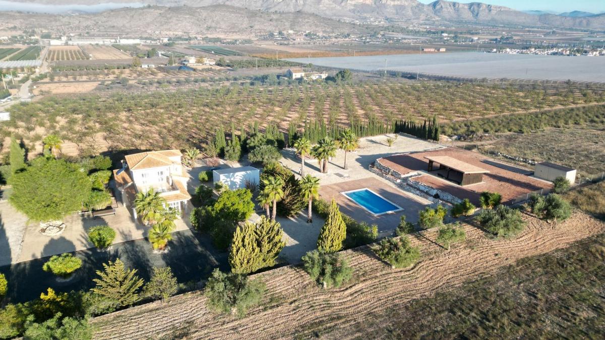 Продажа загородного участка в Finca rústica en Pd Umbria, 31, Hondón de las Nieves , Хондон-де-лас-Ньевес photo 1