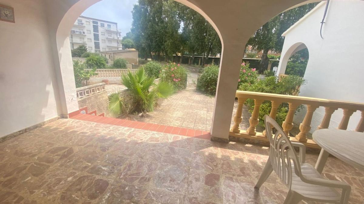 Sale of independent chalet in The Marines/Las Marinas, Denia
photo 5