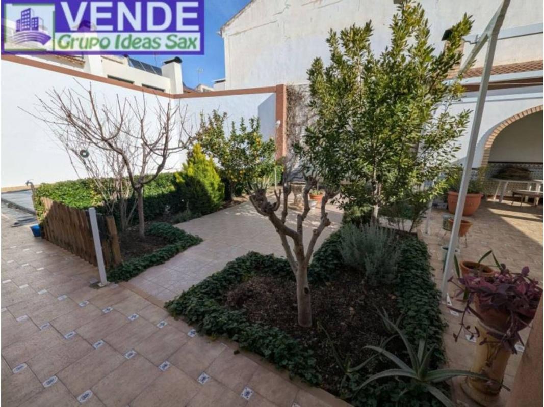 Propiedades en venta y alquiler en España photo 5