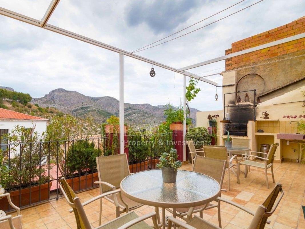 Properties for sale and rent in Spain photo 1