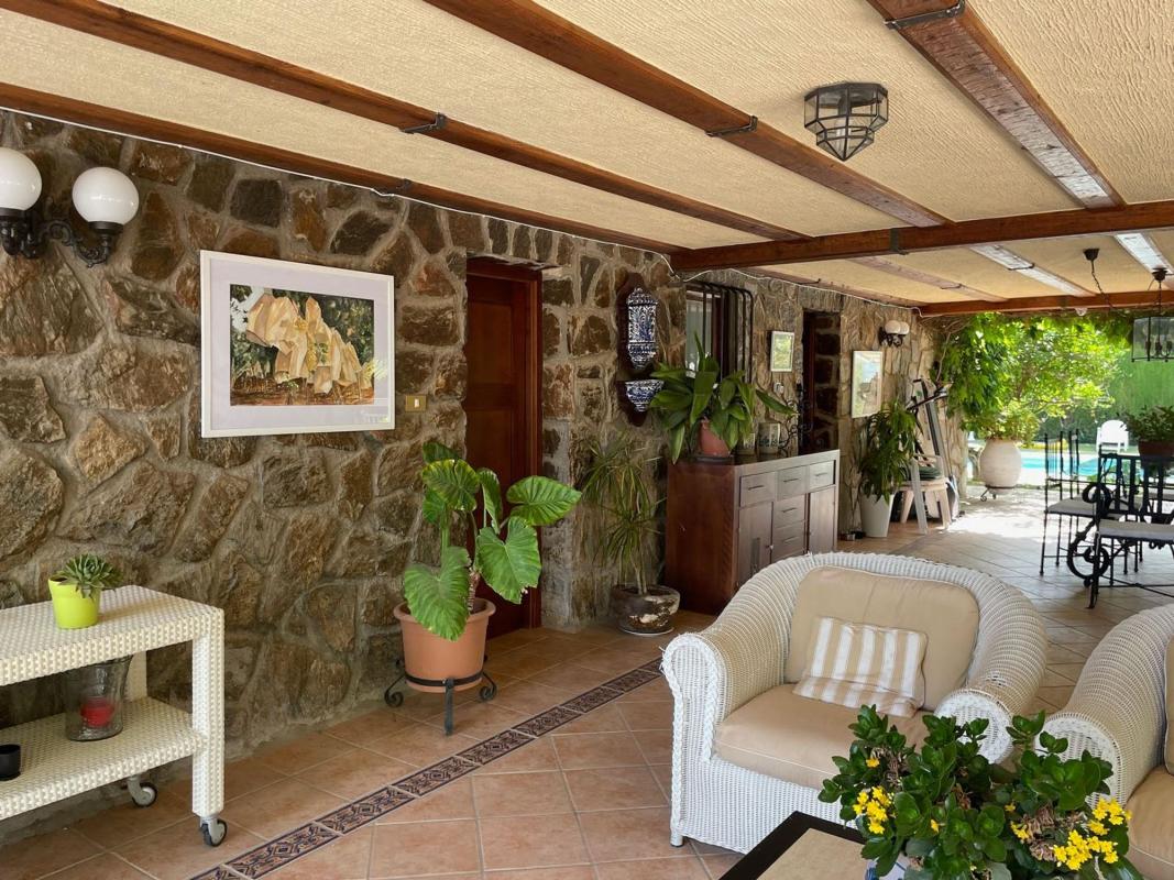 Properties for sale and rent in Spain photo 3