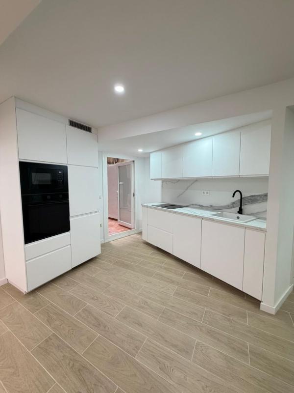 Venta de piso en Piso en Casco Histórico-Santa Cruz, Alicante / Alacant, Alicante / Alacant
 photo 5