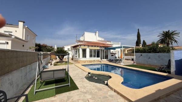 Independent chalet for sale in Casa o chalet en Els Poblets, Els Poblets
photo 1