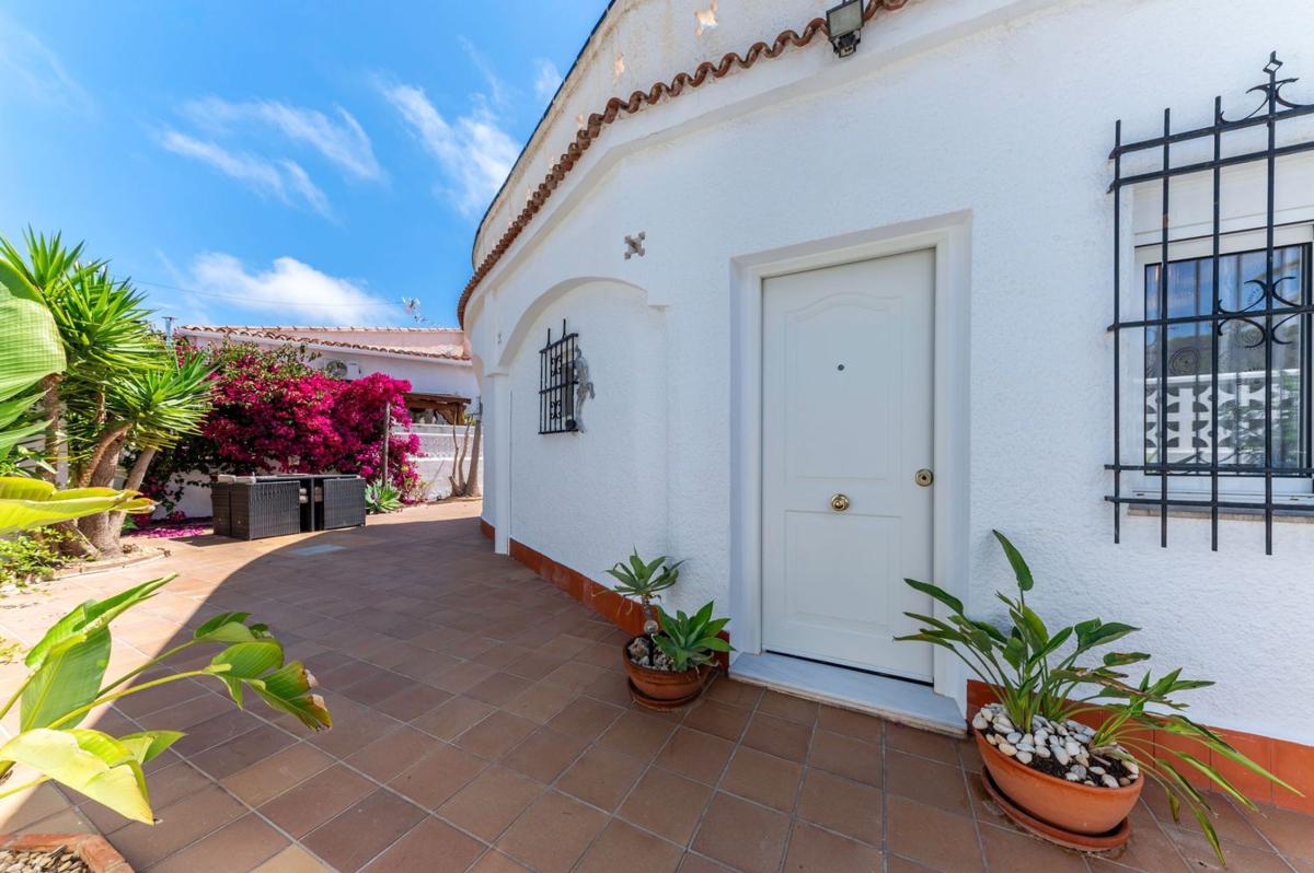 Propiedades en venta y alquiler en España photo 2