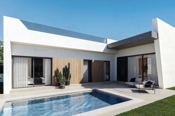 Casa o chalet independiente en Calle Chopin s/n, Centro, San Miguel de Salinas photo 4