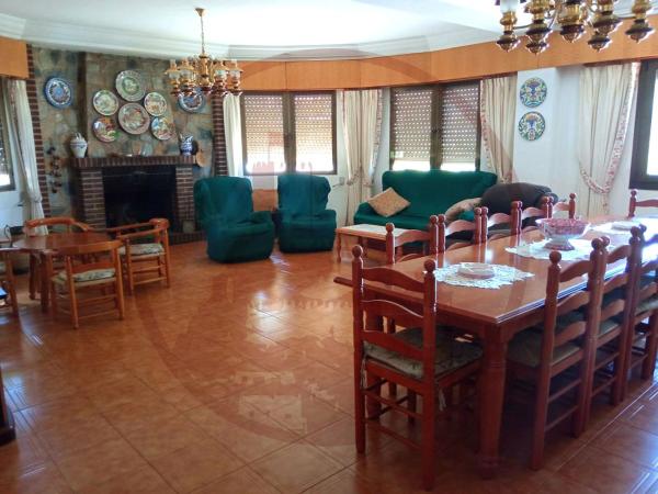 Casa o chalet independiente en C/Penya la Blasca, 3, Banyeres de Mariola thumbnail 3
