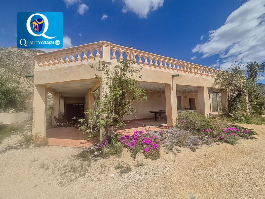 Venta de chalet independiente en Casa o chalet en Jijona / Xixona, Jijona / Xixona
photo 1