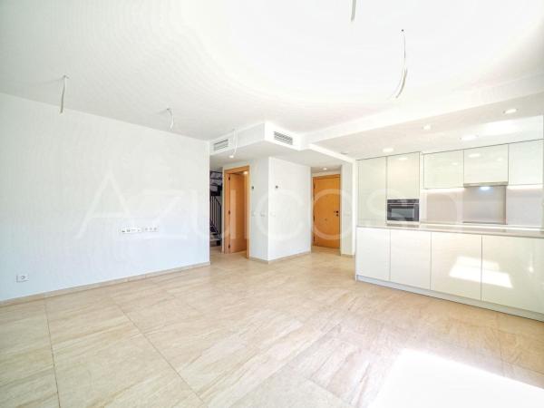 Penthouse for sale at  Ático en Calle Bailarín José Espadero, Garbinet - Parque de las Avenidas, Alicante / Alacant, Alicante photo 3