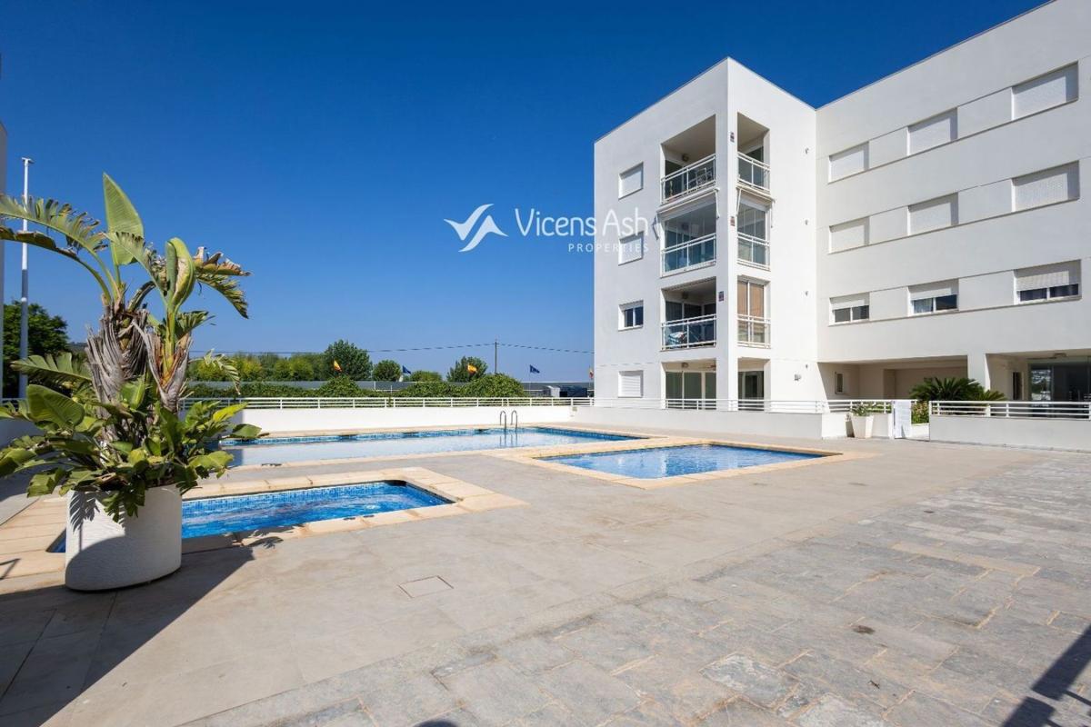 Properties for sale and rent in Spain photo 2