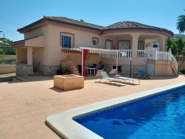 Casa o chalet independiente en Calle Agost, Hondón de las Nieves thumbnail 2
