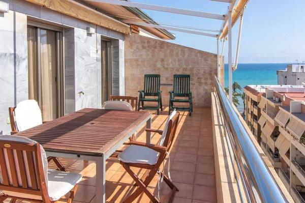 Ático en venta en  Ático en Las Piscinas Naturales, Torrevieja, Torrevieja photo 2