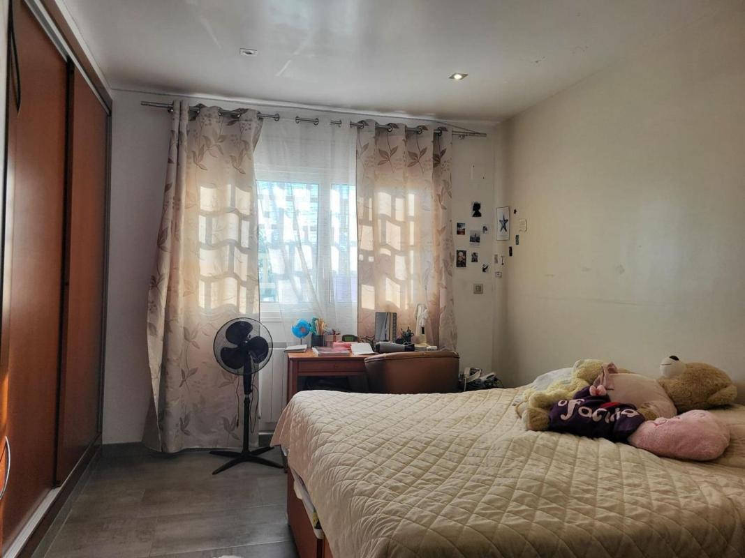 Properties for sale and rent in Spain photo 4