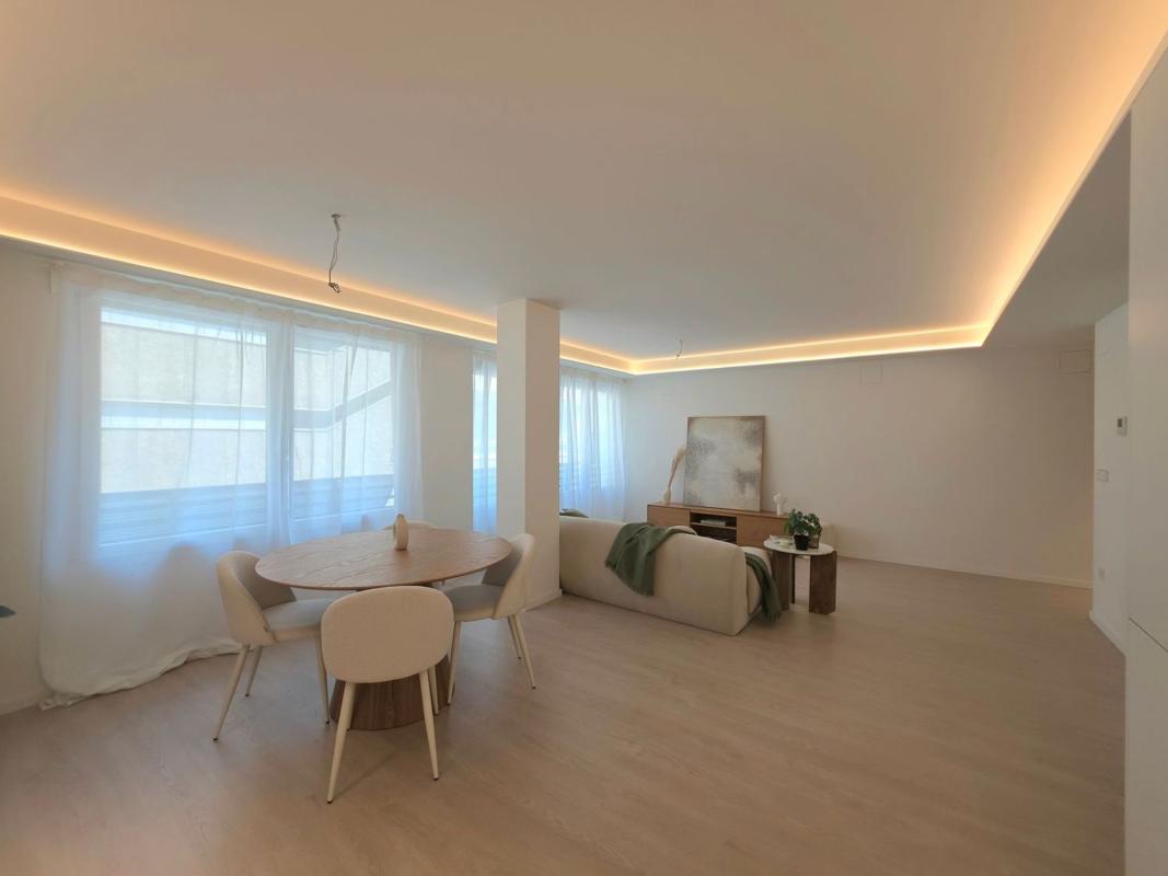 Venta de piso en Piso en Avenida Maisonnave, 9, Ensanche-Diputación, Alicante / Alacant, Alicante / Alacant
photo 3