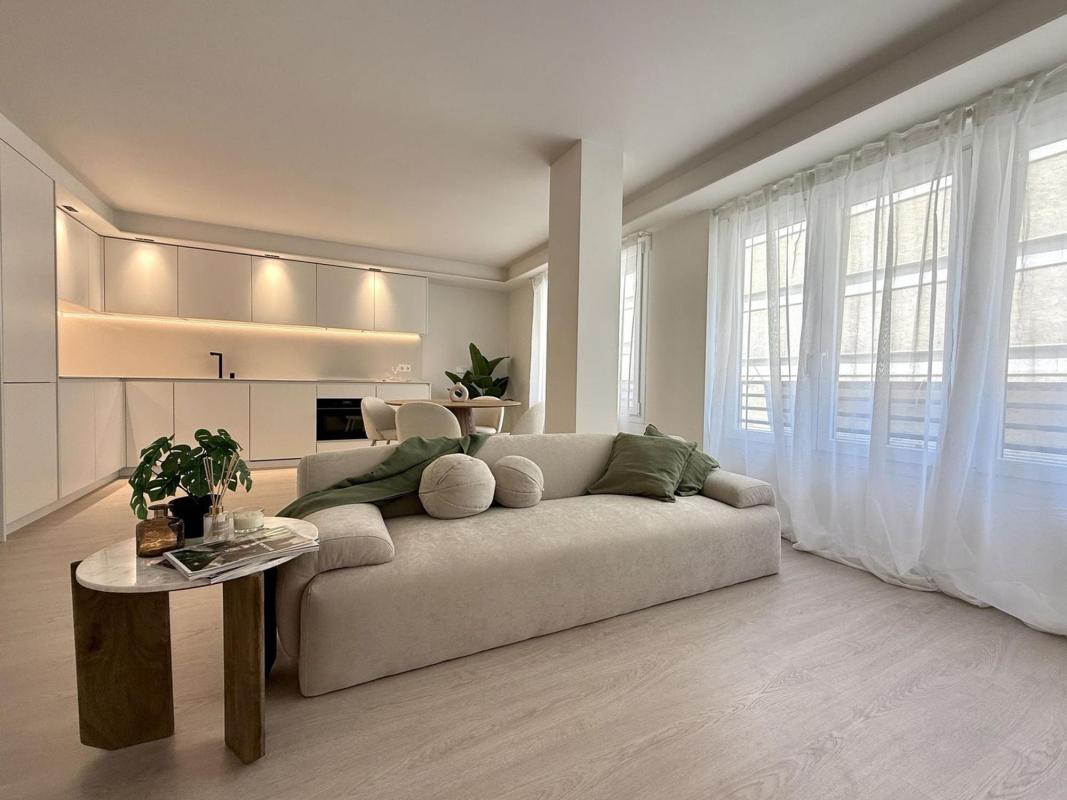 Продажа квартиры на Piso en Avenida Maisonnave, Ensanche-Diputación, Alicante / Alacant, Аликанте / Алакант
photo 1