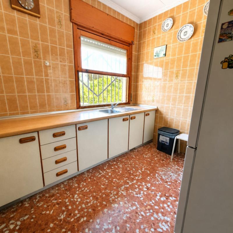 Properties for sale and rent in Spain photo 5