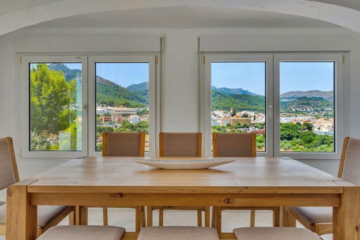 Properties for sale and rent in Spain photo 5