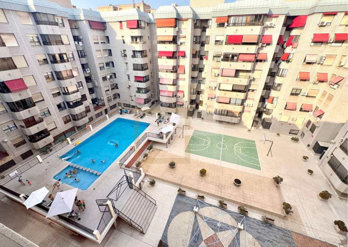 Venta de piso en Piso en Calle General Lacy, 12, Ensanche-Diputación, Alicante / Alacant, Alicante / Alacant
photo 3