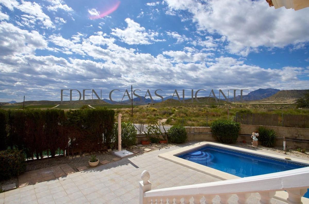 Properties for sale and rent in Spain photo 4