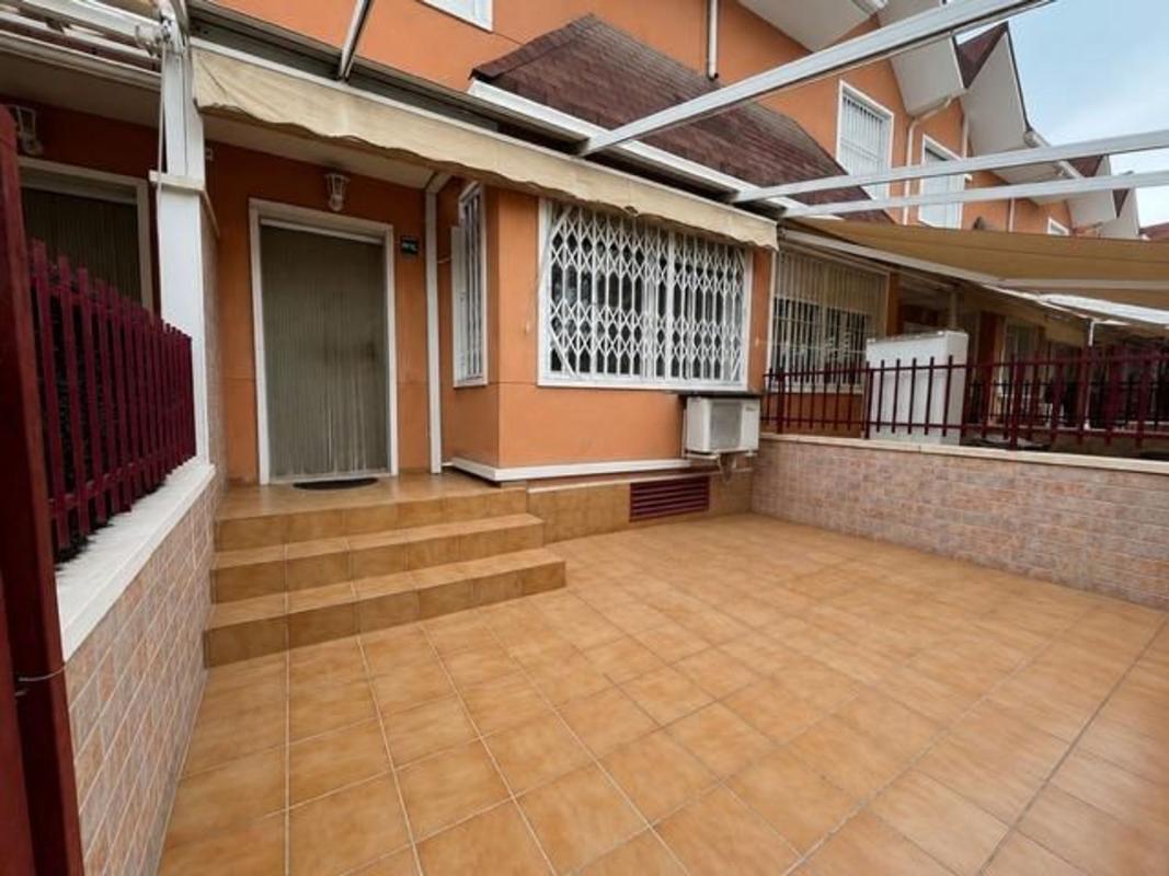 Propiedades en venta y alquiler en España photo 1