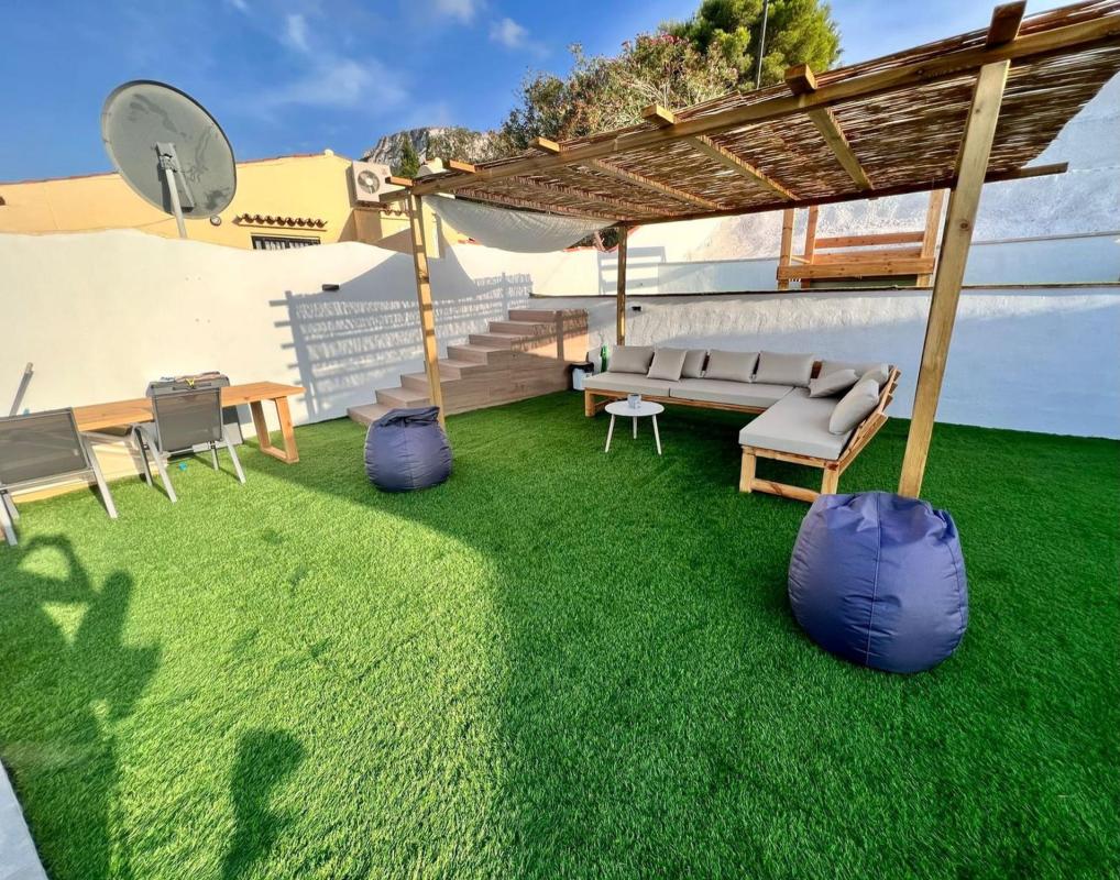 Properties for sale and rent in Spain photo 4